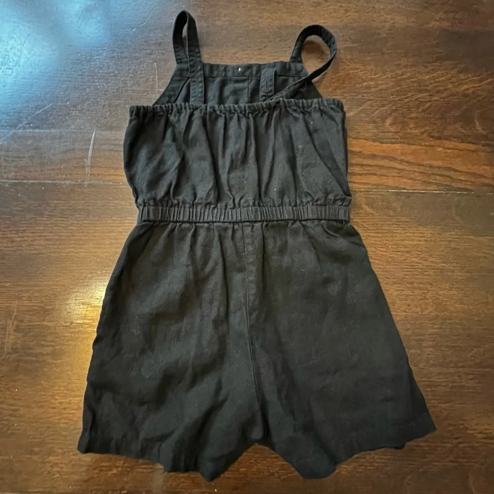 Old Navy Black Linen Girls Romper size small (6-7)
